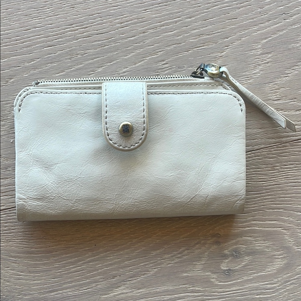 HOBO Cream Leather Wallet Minimalist Design